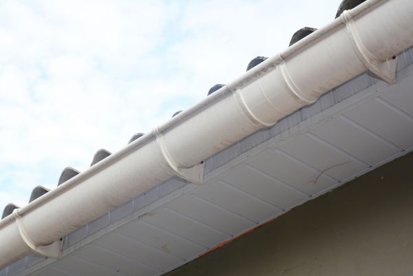 Plastic Gutter Installation in Lake Orion