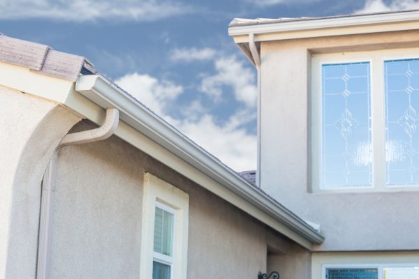 Continuous Gutter Installation in Lake Orion