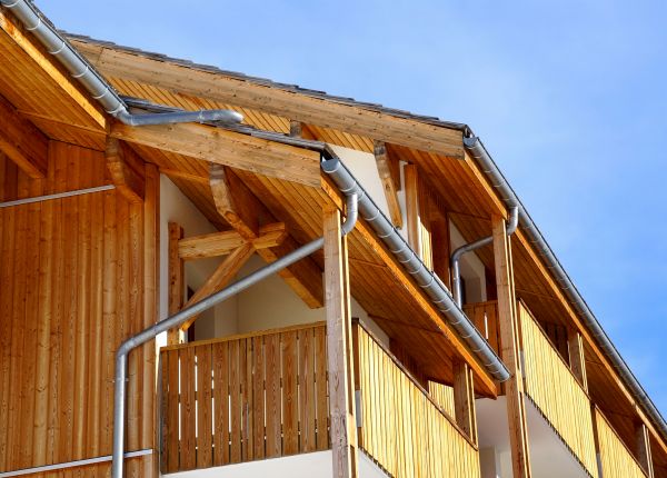 Cost of Balcony Gutter Installation in Lake Orion