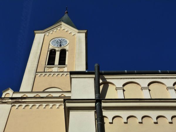 Church Gutter Installation in Lake Orion